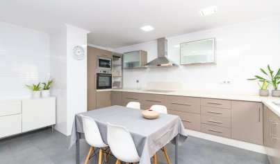 Resale - Penthouse -
Torrevieja - Playa de los Locos