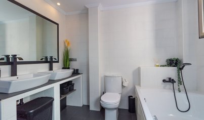 Resale - Penthouse -
Torrevieja - Playa de los Locos