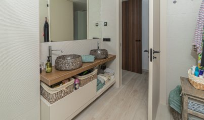 Resale - Villa -
La Finca Golf