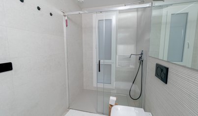 Resale - Villa -
La Finca Golf