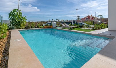 Resale - Villa -
La Finca Golf