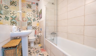 Resale - Villa -
Lomas de Cabo Roig