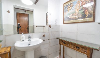 Resale - Villa -
Lomas de Cabo Roig