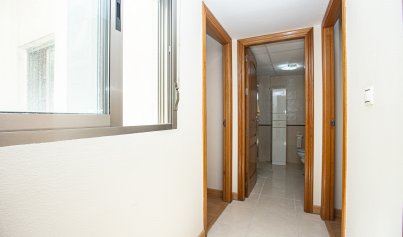 Revente - Attique -
Torrevieja - Playa de los Locos