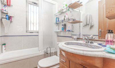 Revente - Attique -
Torrevieja - Playa de los Locos