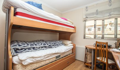 Revente - Attique -
Torrevieja - Playa de los Locos