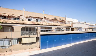 Revente - Attique -
Torrevieja - Playa de los Locos