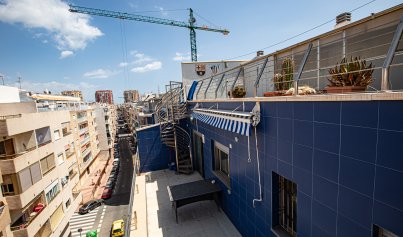 Revente - Attique -
Torrevieja - Playa de los Locos