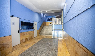 Revente - Attique -
Torrevieja - Playa de los Locos