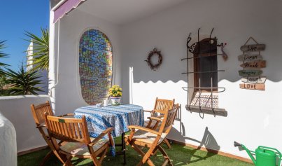 Revente - Semi detached villa -
Villamartin - Fortuna