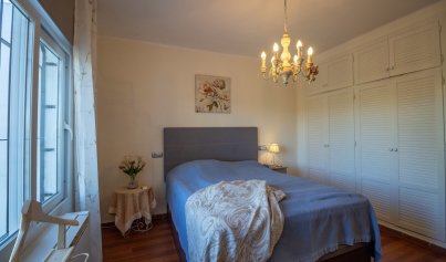 Revente - Semi detached villa -
Villamartin - Fortuna