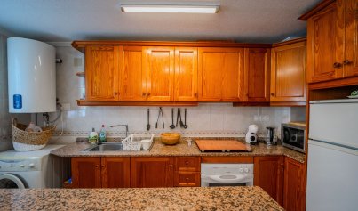 Wiederverkauf - Stadthaus -
Villamartin - Montegolf