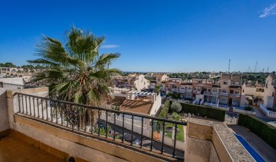 Wiederverkauf - Stadthaus -
Villamartin - Montegolf