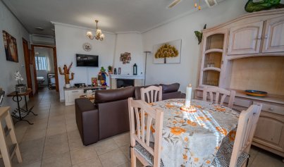 Wiederverkauf - Stadthaus -
Villamartin - Montegolf