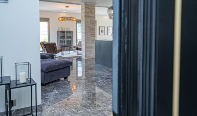 Herverkoop - Villa -
La Zenia - Beachside