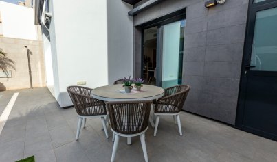 Resale - Villa -
Villamartin - Pau 26