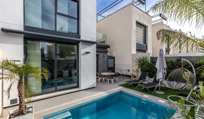 Resale - Villa -
Villamartin - Pau 26