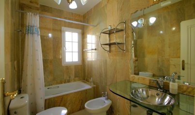 Resale - Villa -
Orihuela Costa - Las Ramblas