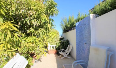 Resale - Villa -
Orihuela Costa - Villamartin