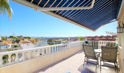 Resale - Villa -
Orihuela Costa - Villamartin