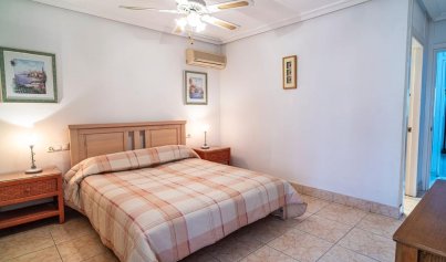 Resale - Villa -
Orihuela Costa - Villamartin
