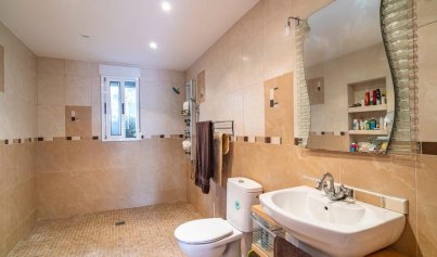 Resale - Villa -
Orihuela Costa - Villamartin