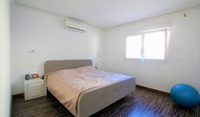 Resale - Villa -
Rojales - Ciudad Quesada