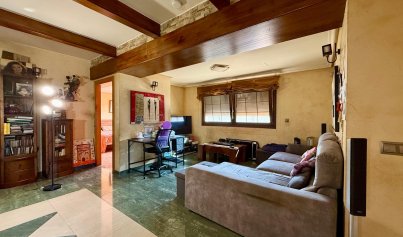 Resale - Villa -
San Miguel de Salinas