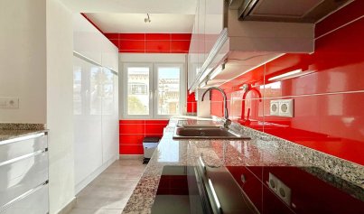 Revente - Villa -
Villamartín - Villamartin