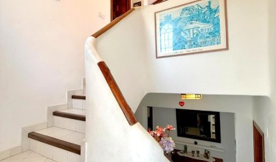 Wiederverkauf - Villa -
Villamartín - Villamartin