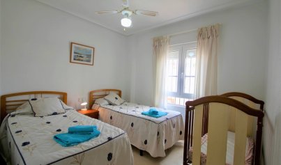 Wiederverkauf - Wohnung -
Villamartín - Villamartin