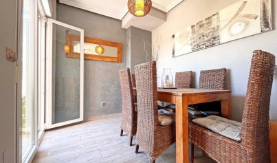 Wiederverkauf - Villa -
La Zenia