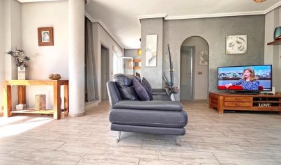 Wiederverkauf - Villa -
La Zenia