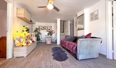 Wiederverkauf - Villa -
La Zenia