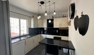 Resale - Apartment -
San Miguel de Salinas - El Galan