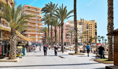Återförsäljning - Lägenhet -
Torrevieja