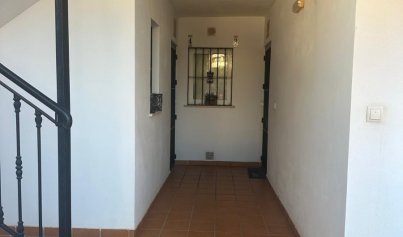 Resale - Apartment -
Campoamor