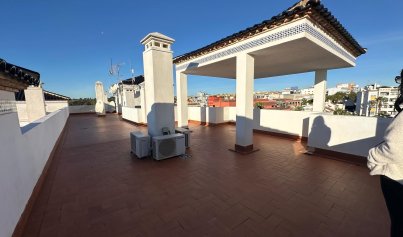 Resale - Apartment -
Orihuela Costa - Villamartín