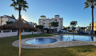 Resale - Apartment -
Orihuela Costa - Villamartín