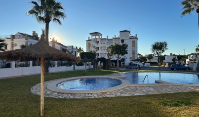 Resale - Apartment -
Orihuela Costa - Villamartín