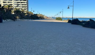 Revente - Appartement -
Punta Prima