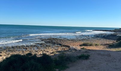 Revente - Appartement -
Punta Prima