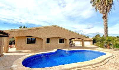 Revente - Villa -
San Miguel de Salinas