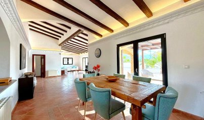 Revente - Villa -
San Miguel de Salinas