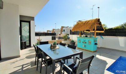 Återförsäljning - Villa -
Villamartín - Villamartin