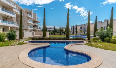 Resale - Villa -
Villamartín - Los Dolses