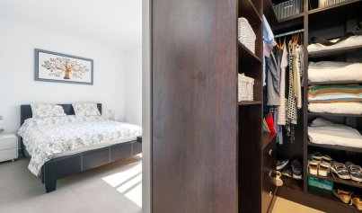 Resale - Villa -
Villamartín - Los Dolses