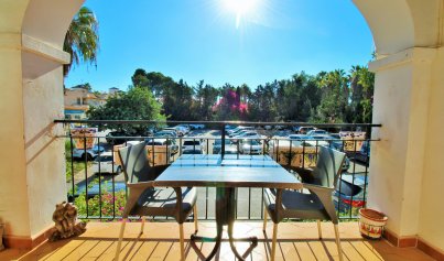 Resale - Apartment -
Villamartín - Villamartin