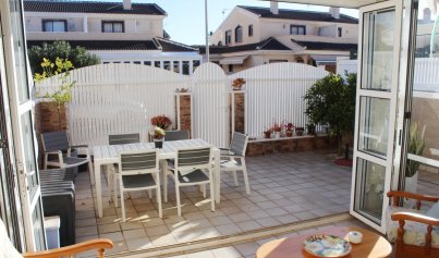 Resale - Villa -
Torre de la Horadada