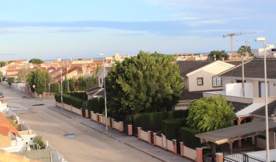 Resale - Villa -
Torre de la Horadada